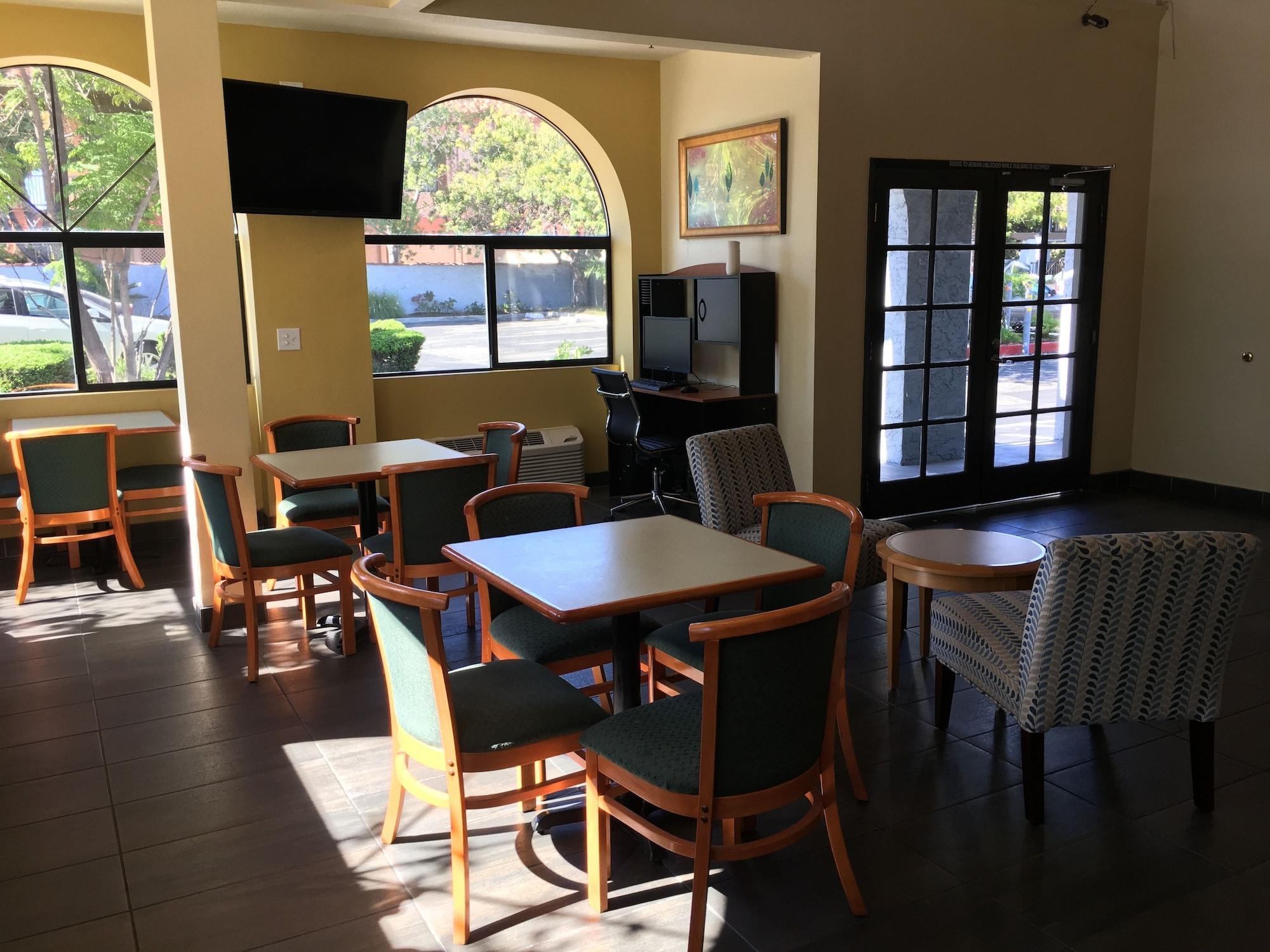Rodeway Inn Milpitas Near Great Mall Eksteriør bilde